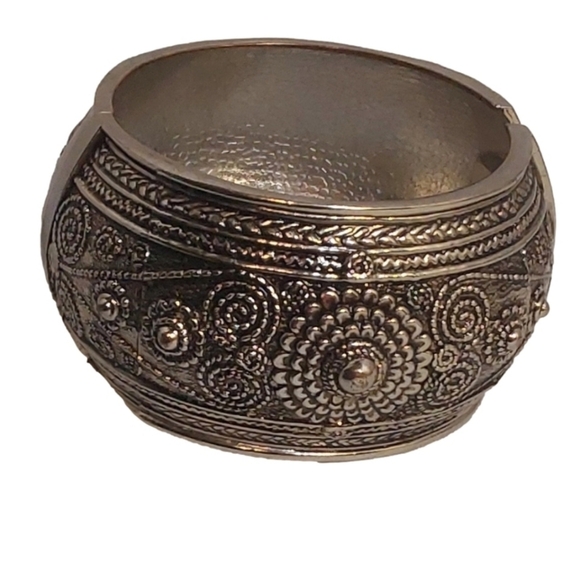 Silverwork IMPERIAL CUFF 7MM WOMEN'S BRACELET CUFF - Picture 4 of 4